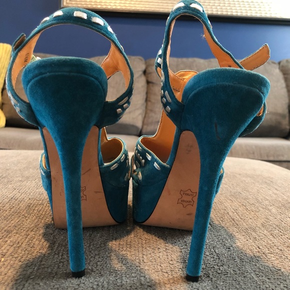 Eric Rutberg Transparent Heels - Picture 4 of 7